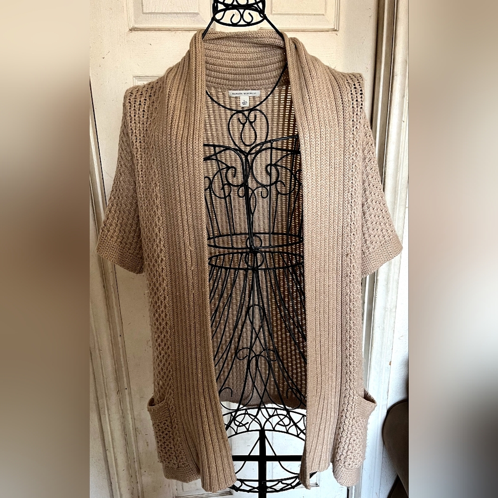 Banana Republic Tan Cable Knit Cardigan Sweater